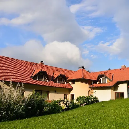 Eco Tourist Farm Ravnjak * Slovenj Gradec