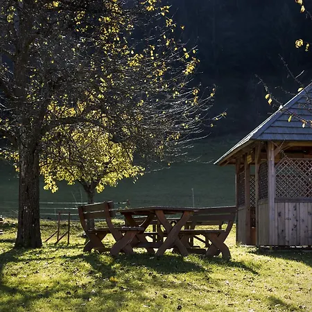 Eco Tourist Farm Ravnjak Slovinský Hradec