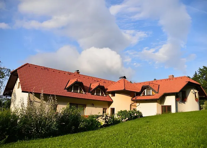 Eco Tourist Farm Ravnjak * Slovenj Gradec